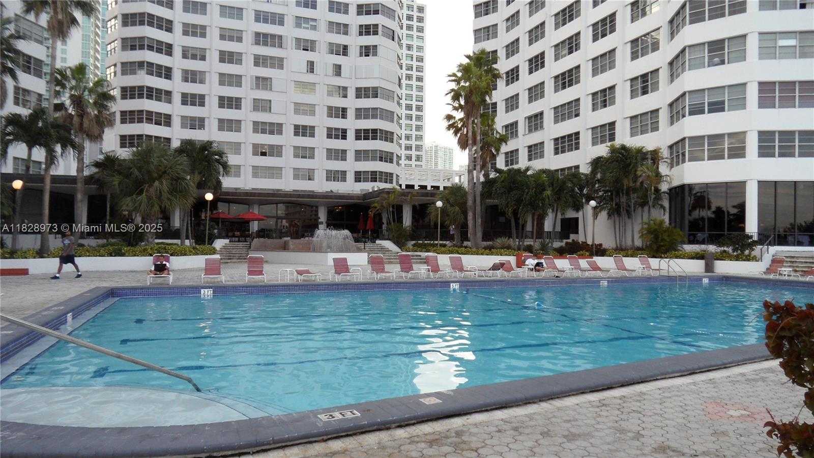 Small Image of 825 BRICKELL BAY DR #1549, Miami Number 17