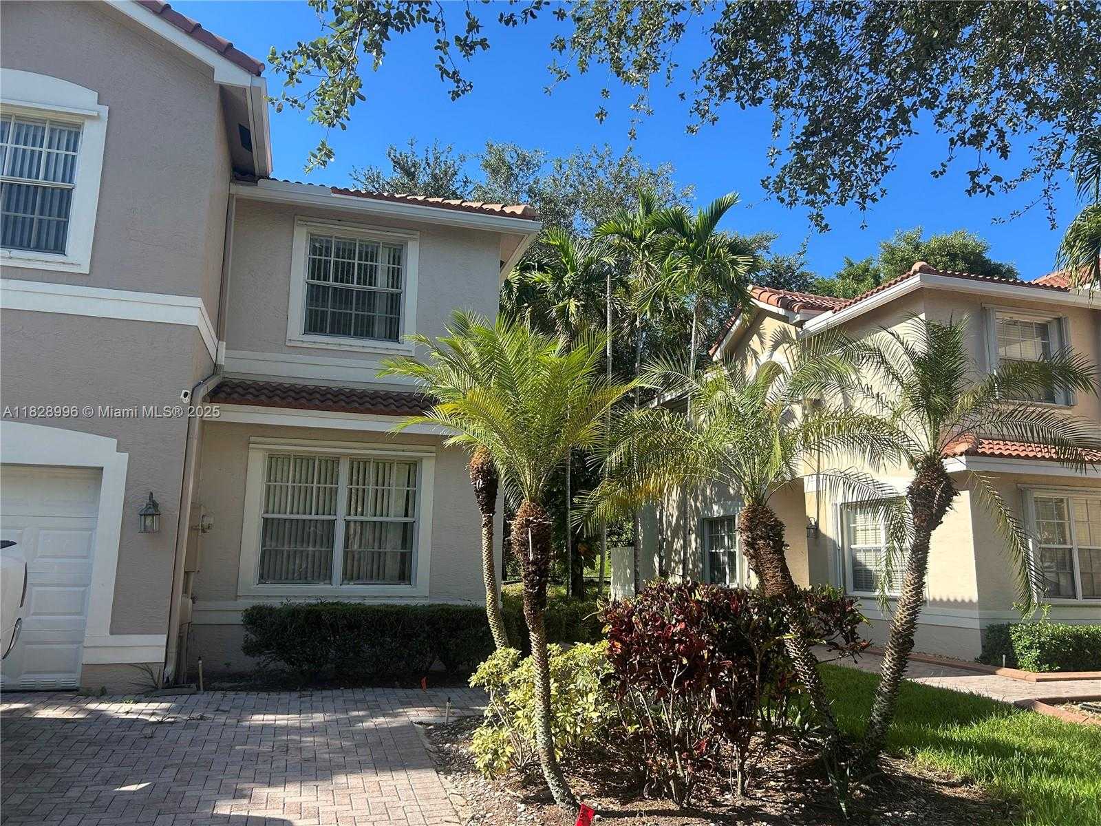 Small Image of 12415 SOUTH WEST 42ND ST, Miramar Number 1