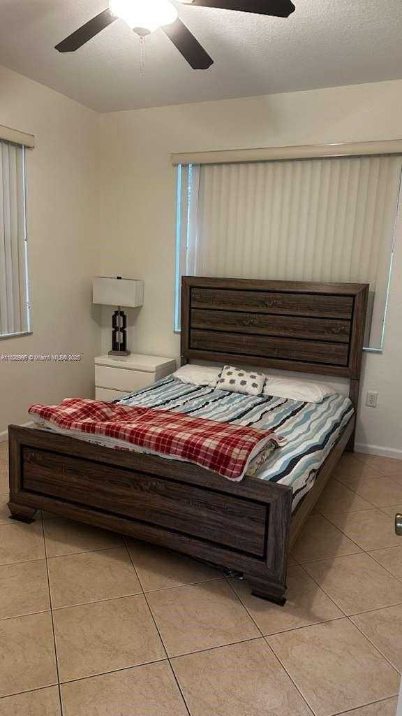 Small Image of 12415 SOUTH WEST 42ND ST, Miramar Number 24