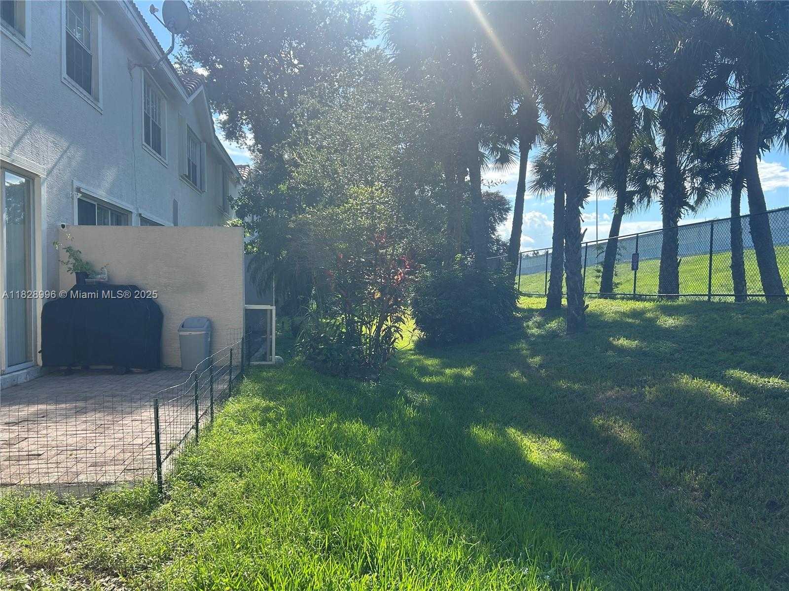 Small Image of 12415 SOUTH WEST 42ND ST, Miramar Number 36