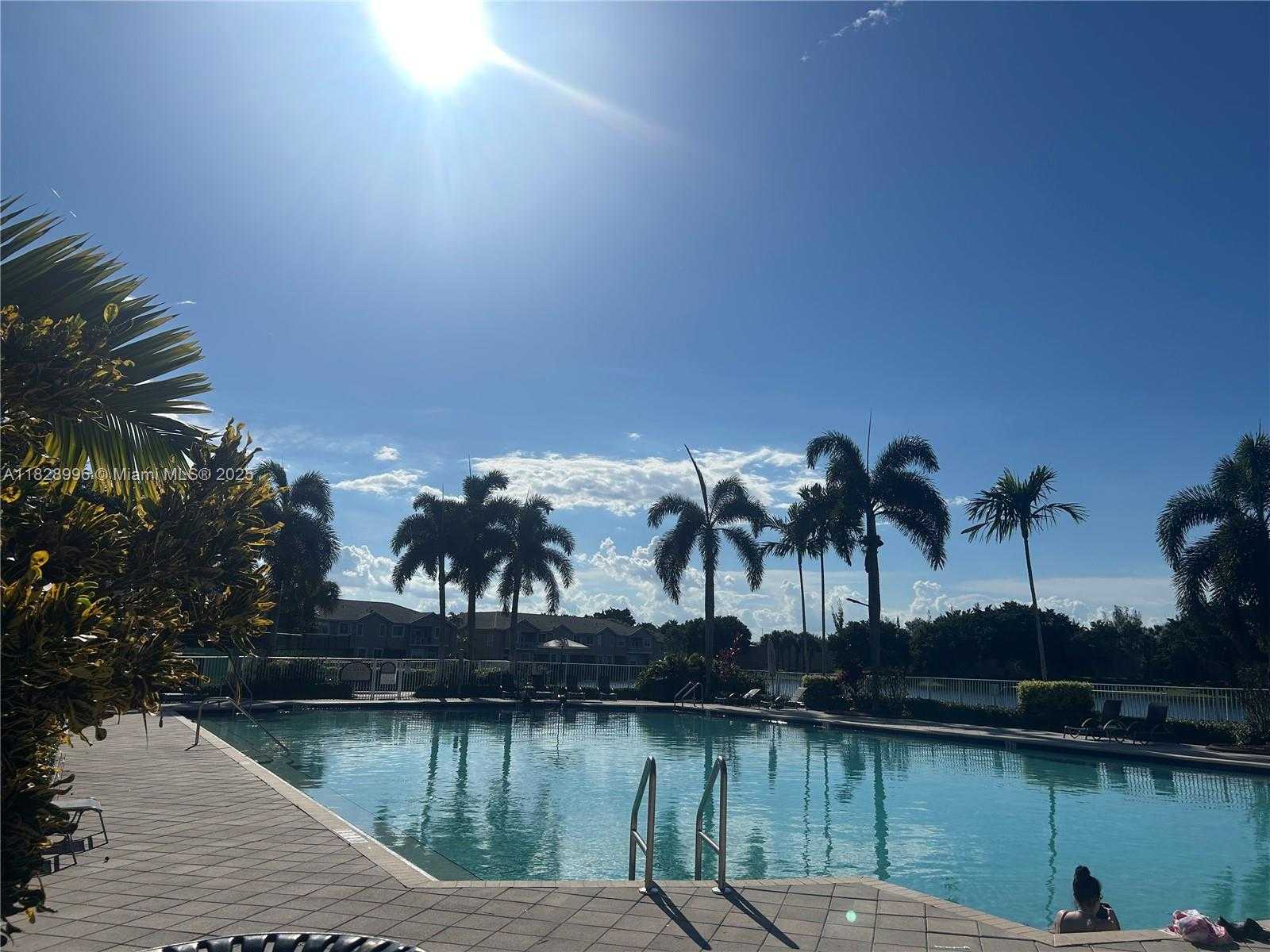 Small Image of 12415 SOUTH WEST 42ND ST, Miramar Number 44