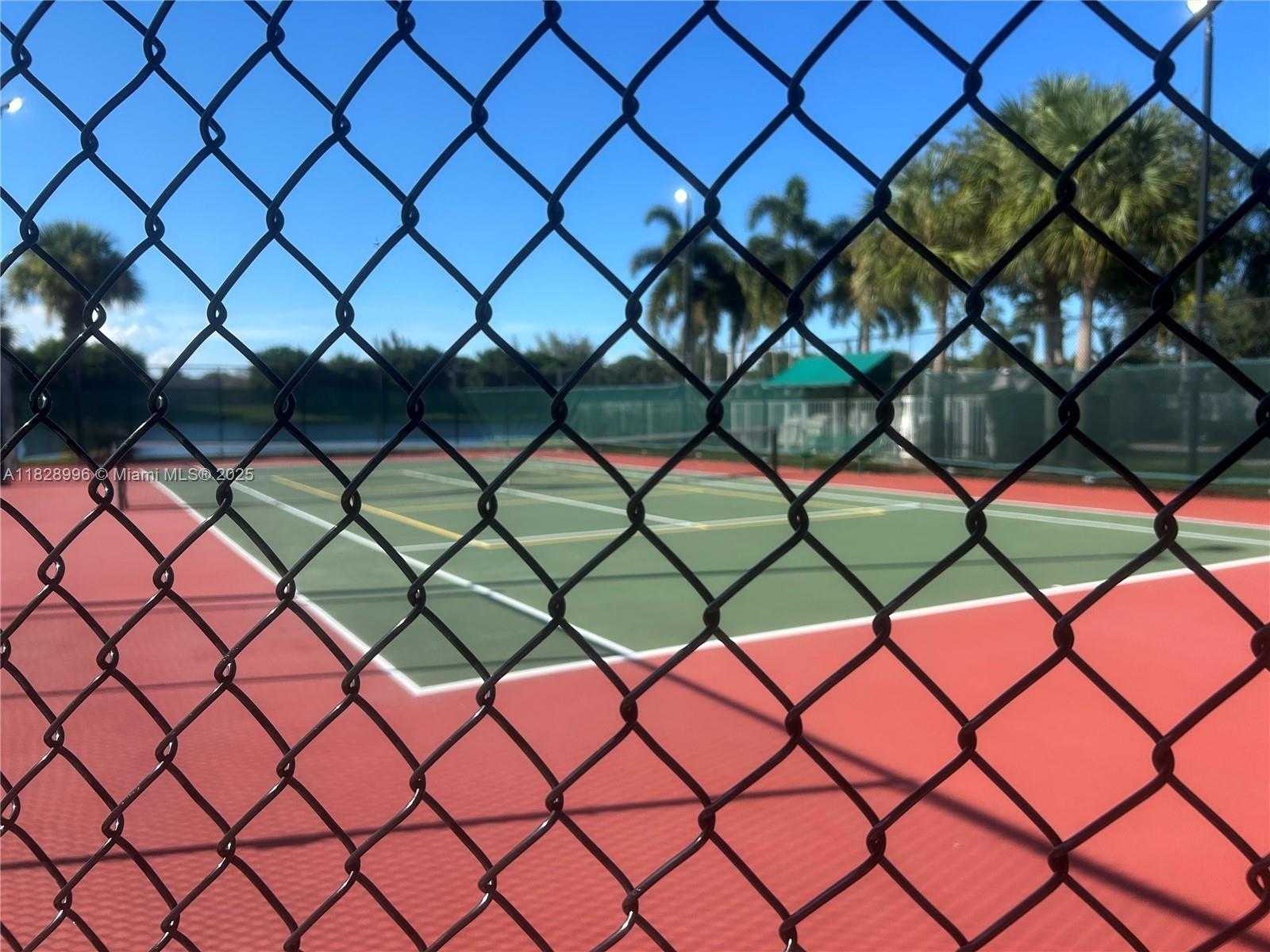 Small Image of 12415 SOUTH WEST 42ND ST, Miramar Number 51