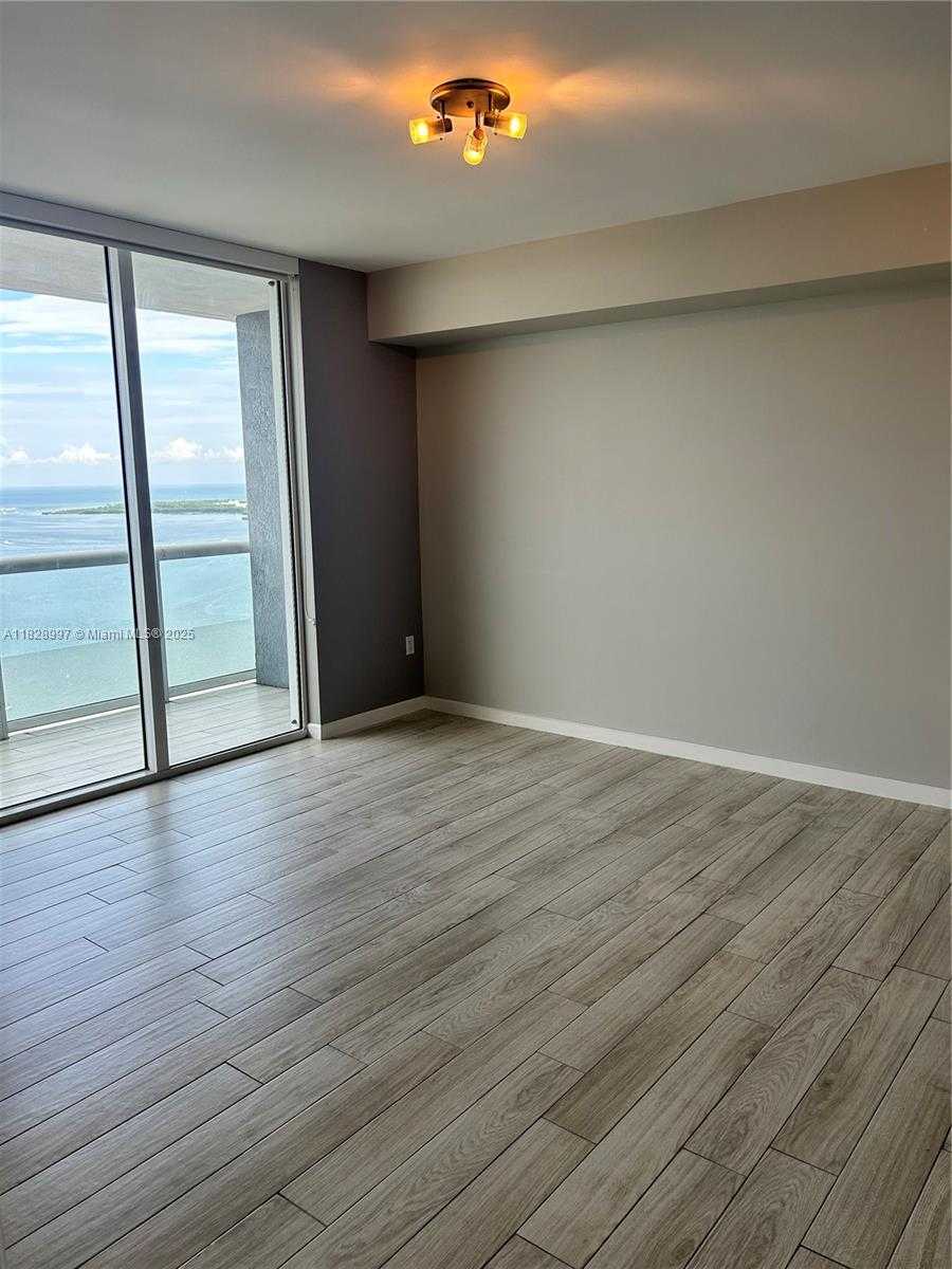 Small Image of 50 BISCAYNE BLVD #4706, Miami Number 10