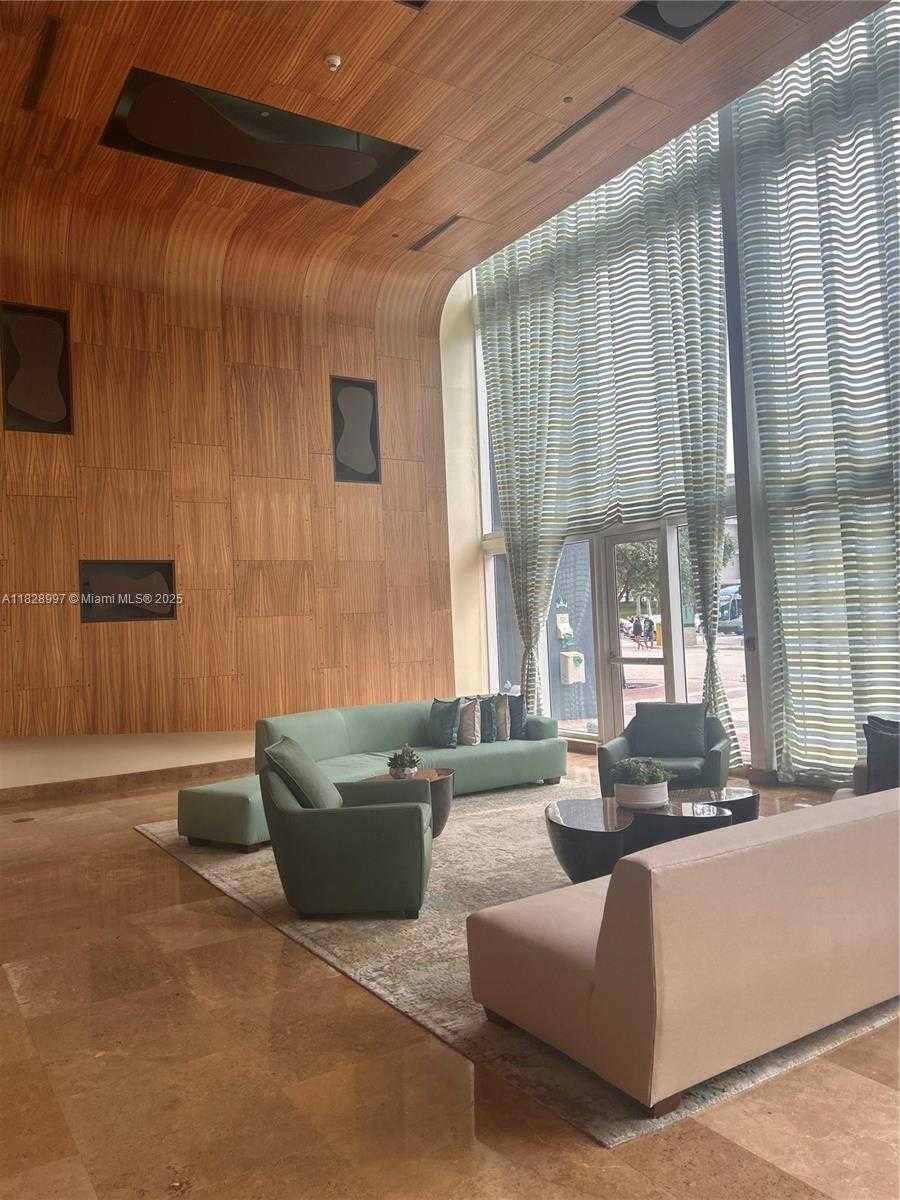 Small Image of 50 BISCAYNE BLVD #4706, Miami Number 17