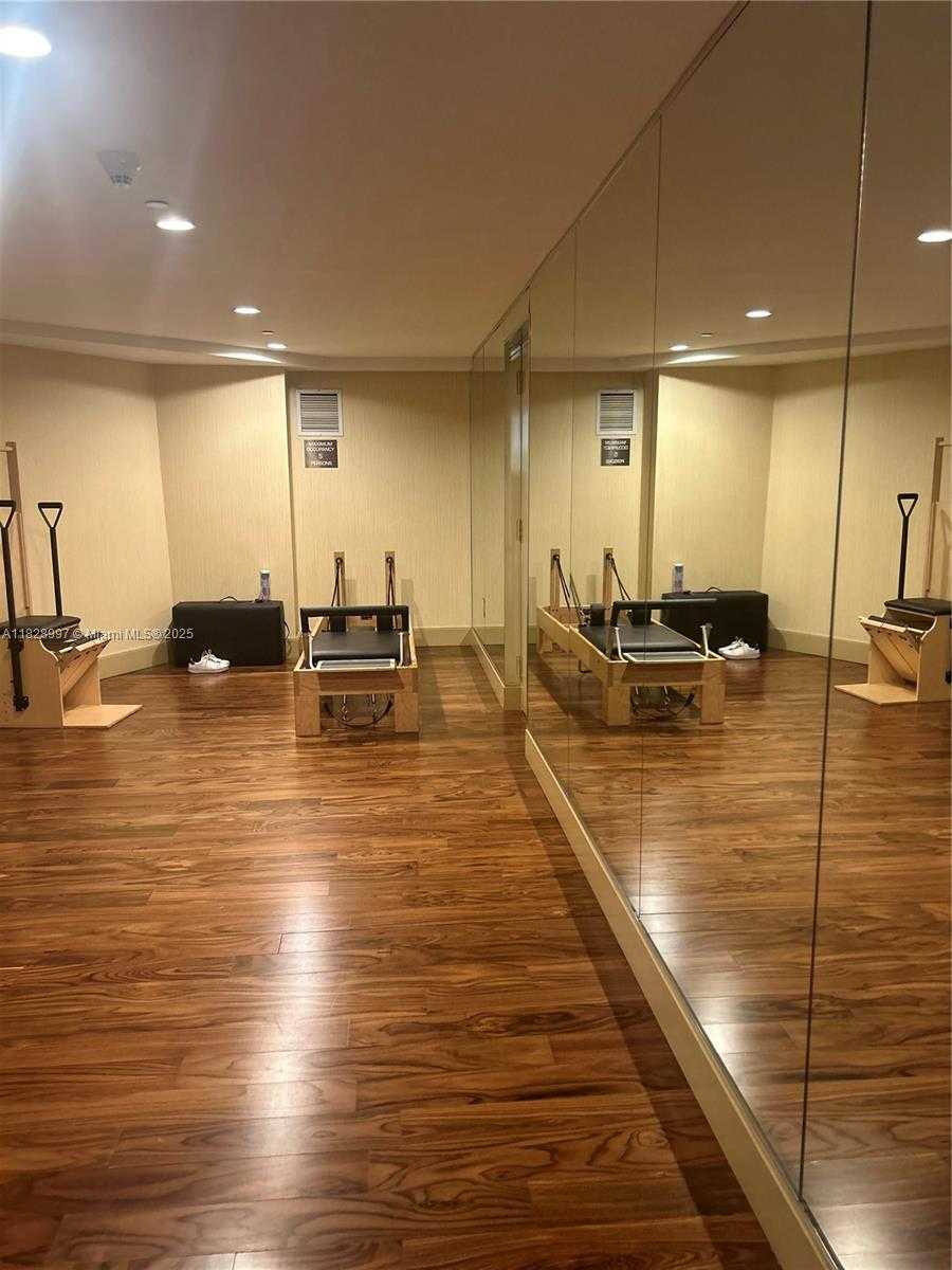 Small Image of 50 BISCAYNE BLVD #4706, Miami Number 20