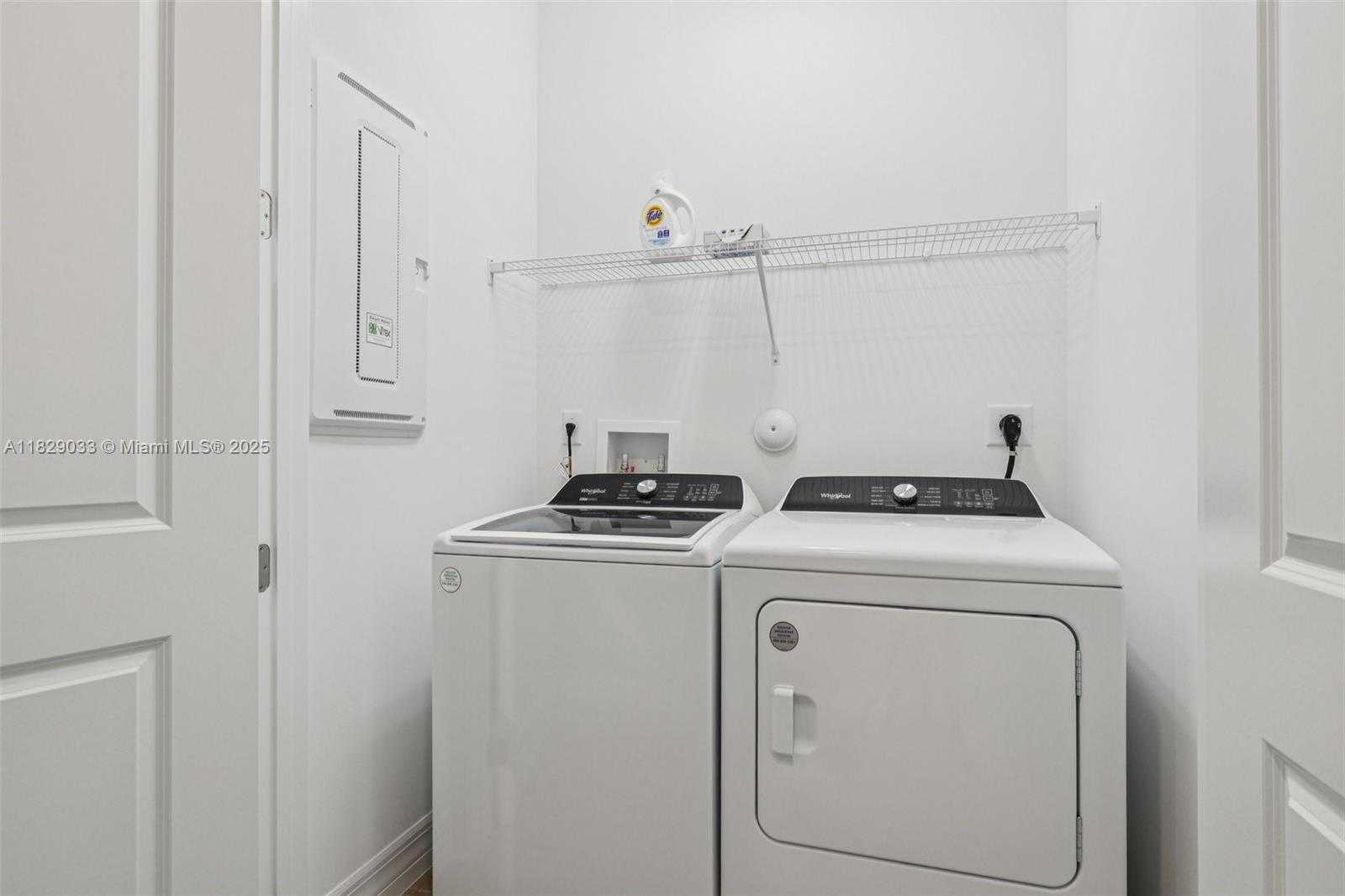 Small Image of 8367 NORTH WEST 7TH PL, Plantation Number 27