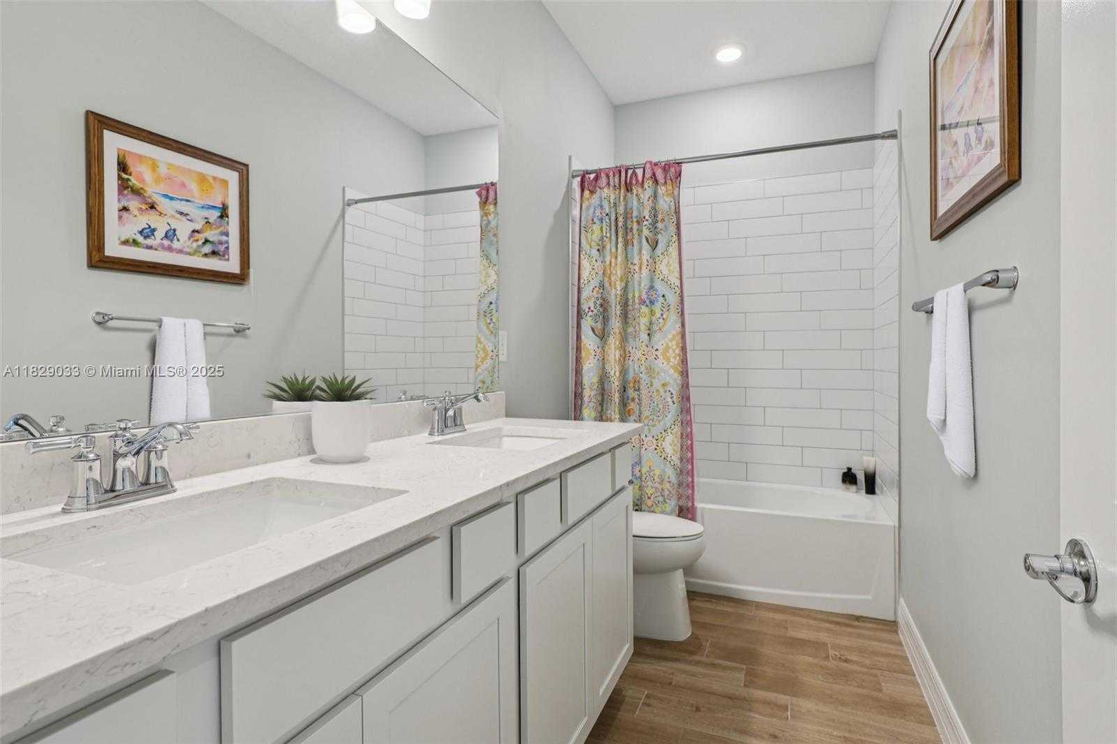 Small Image of 8367 NORTH WEST 7TH PL, Plantation Number 28
