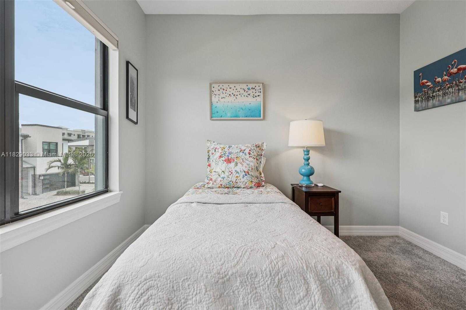 Small Image of 8367 NORTH WEST 7TH PL, Plantation Number 37
