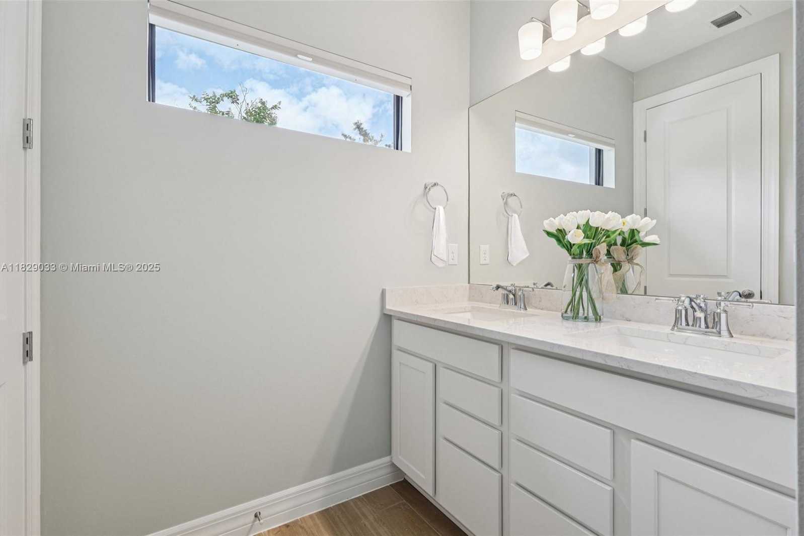 Small Image of 8367 NORTH WEST 7TH PL, Plantation Number 40