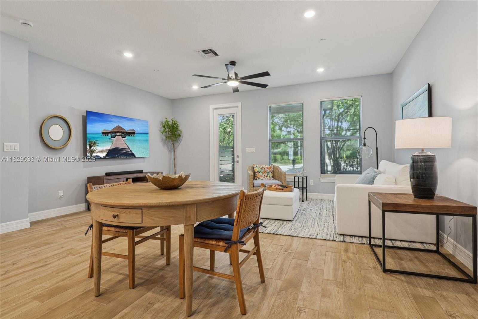 Small Image of 8367 NORTH WEST 7TH PL, Plantation Number 5