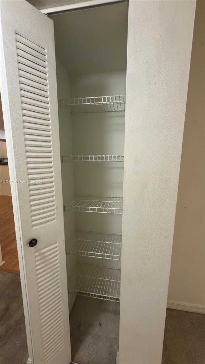 Small Image of 4021 SAN MARINO BLVD #102, West Palm Beach Number 12