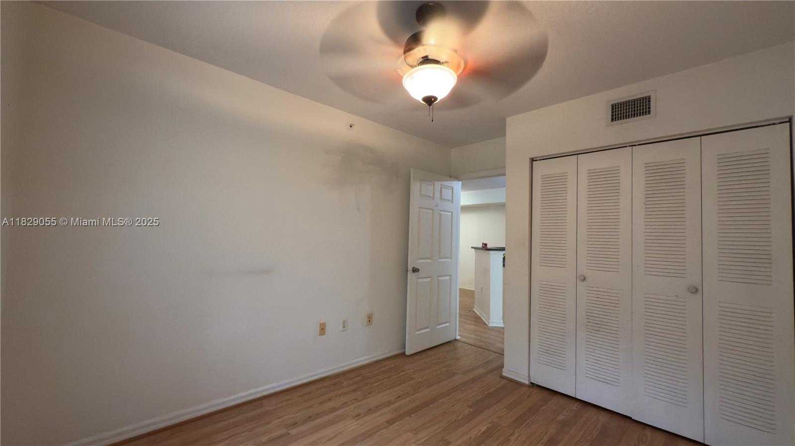 Small Image of 4021 SAN MARINO BLVD #102, West Palm Beach Number 13