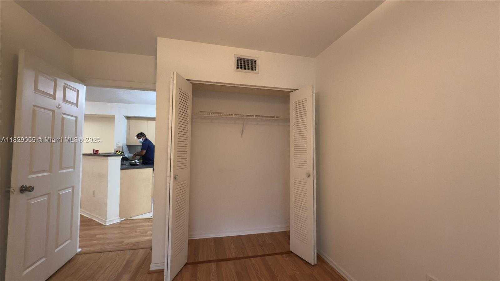 Small Image of 4021 SAN MARINO BLVD #102, West Palm Beach Number 14