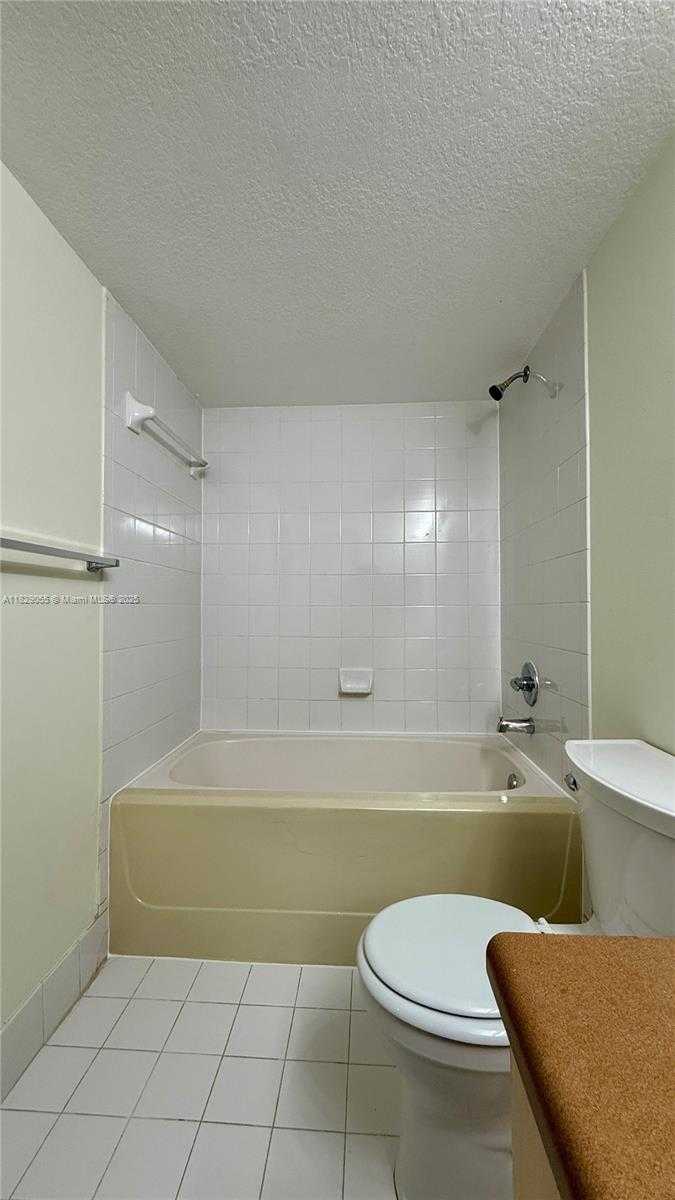 Small Image of 4021 SAN MARINO BLVD #102, West Palm Beach Number 36