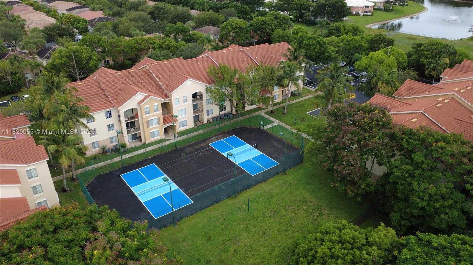 Small Image of 4021 SAN MARINO BLVD #102, West Palm Beach Number 48