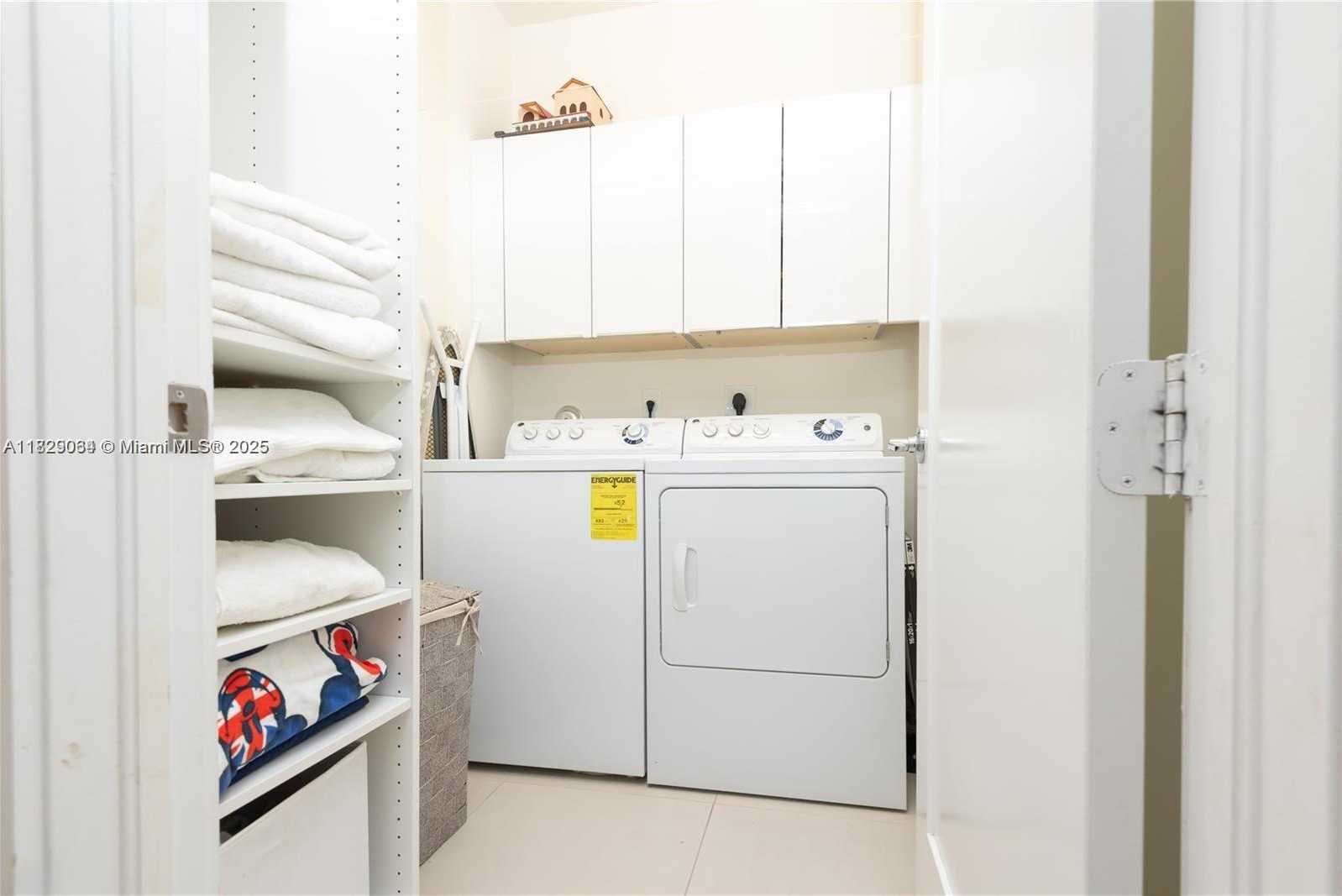 Small Image of 10555 NORTH WEST 64TH WAY, Doral Number 13