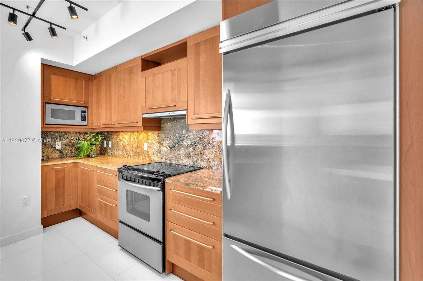 Small Image of 333 LAS OLAS WAY #1801, Fort Lauderdale Number 19