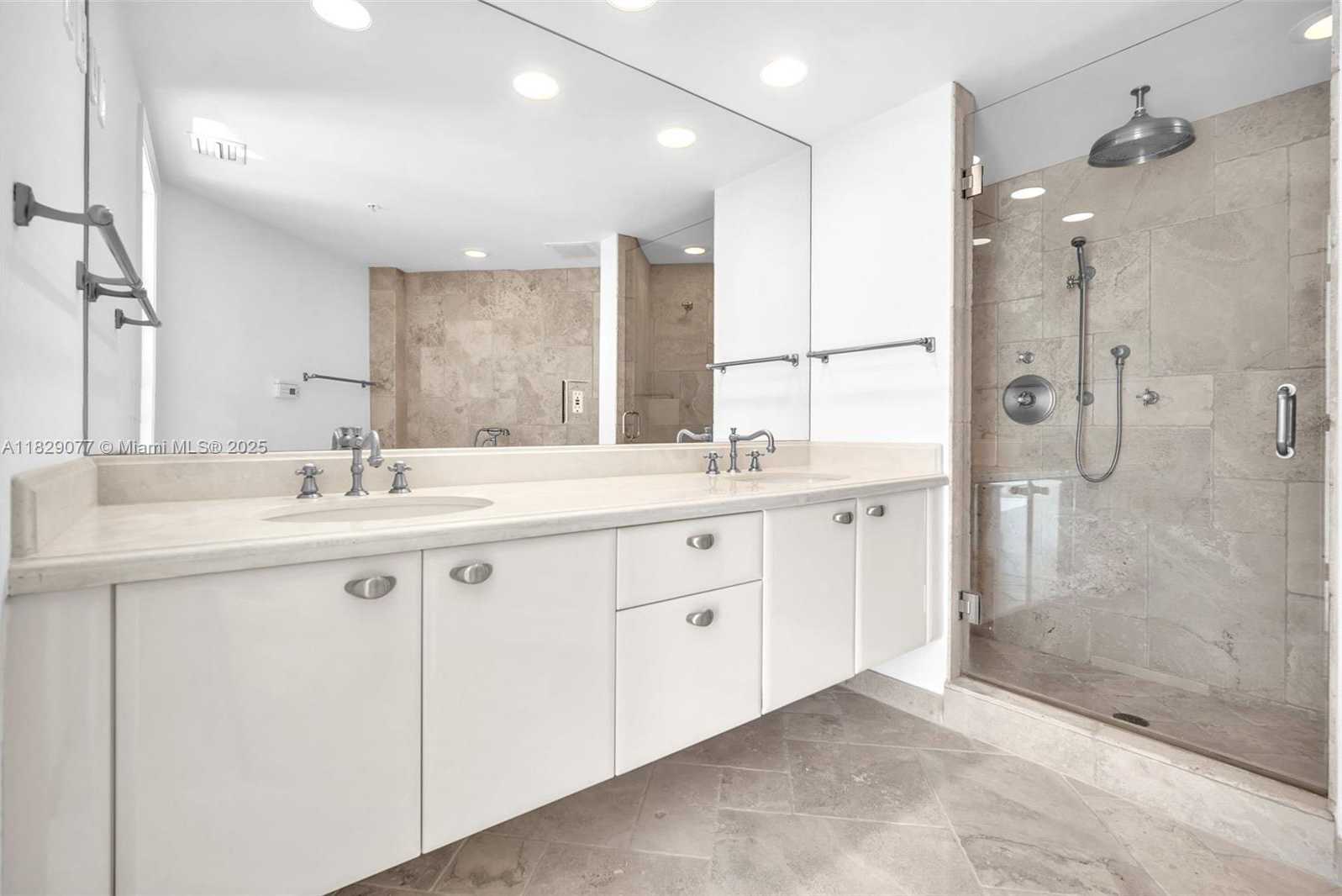 Small Image of 333 LAS OLAS WAY #1801, Fort Lauderdale Number 27
