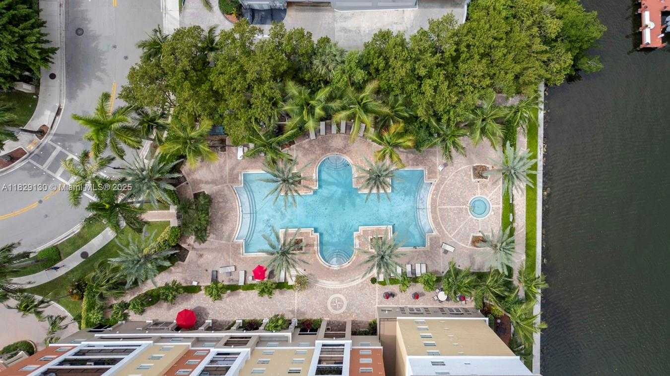 Small Image of 17100 NORTH BAY RD #1610, Sunny Isles Beach Number 40
