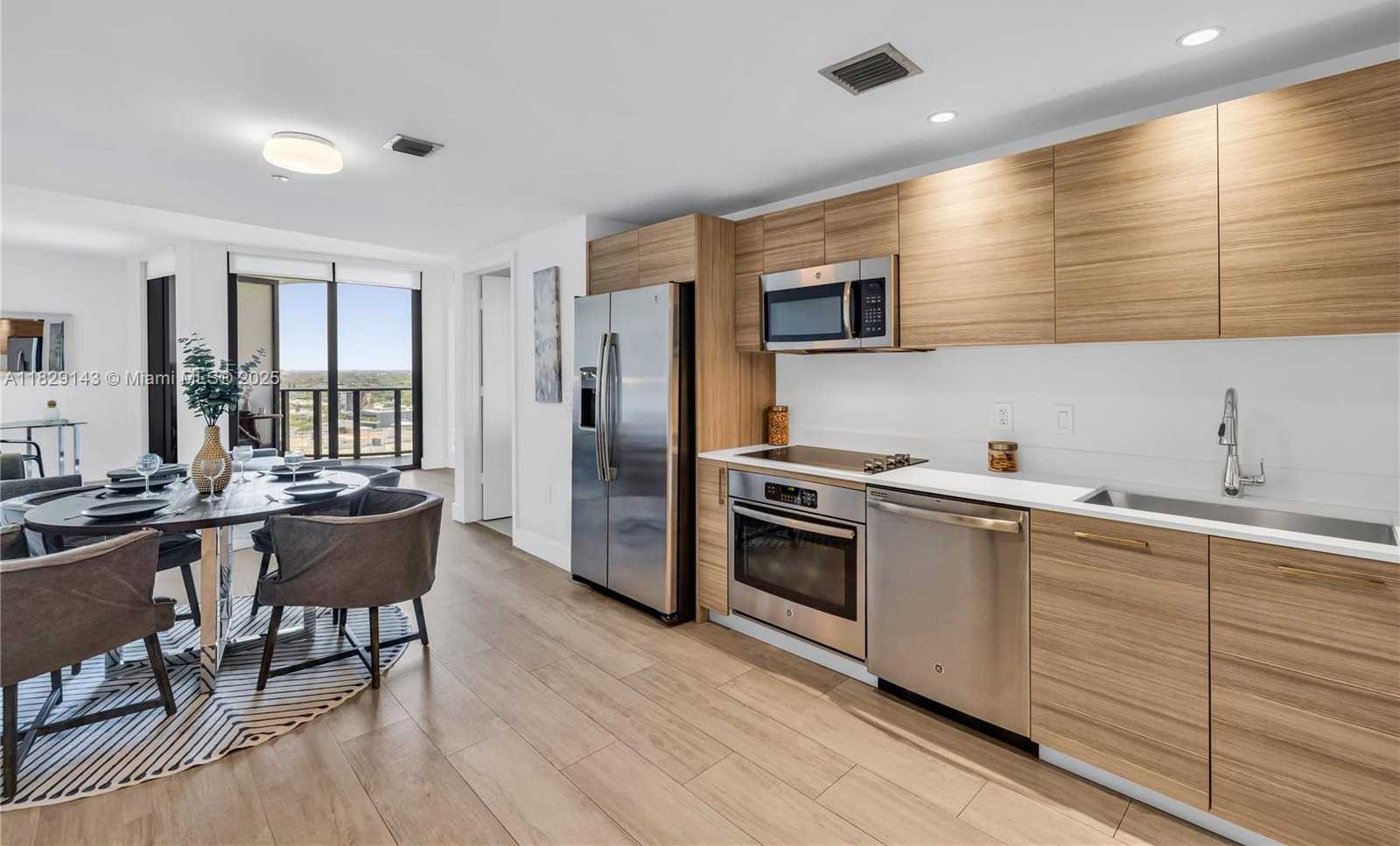 Small Image of 121 NORTH EAST 34TH ST #1514, Miami Number 14