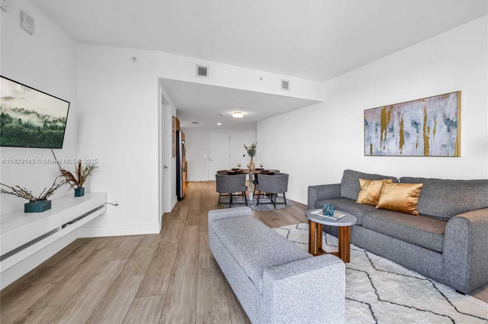 Small Image of 121 NORTH EAST 34TH ST #1514, Miami Number 16
