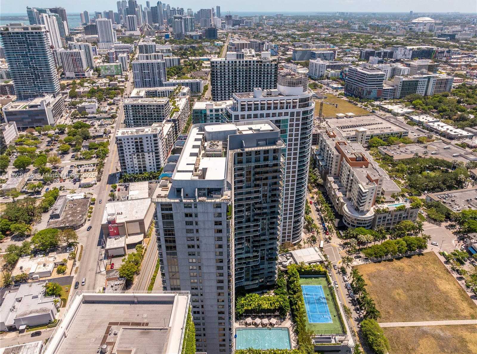 Small Image of 121 NORTH EAST 34TH ST #1514, Miami Number 25