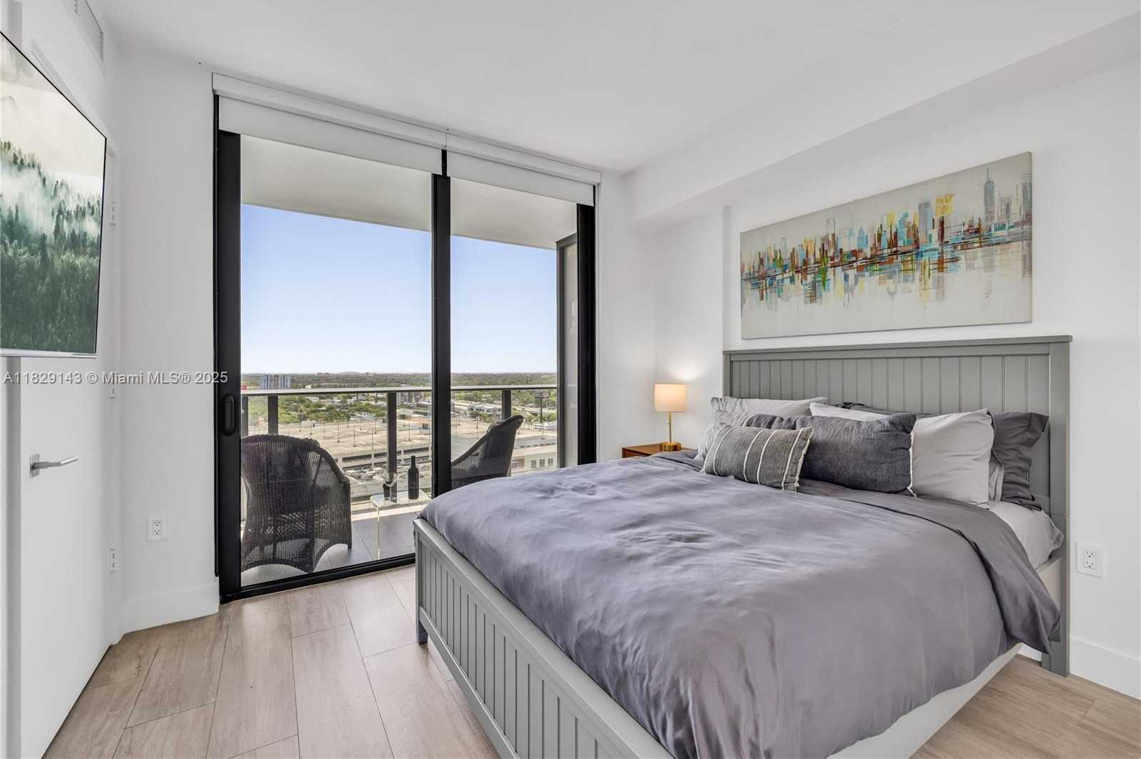 Small Image of 121 NORTH EAST 34TH ST #1514, Miami Number 7