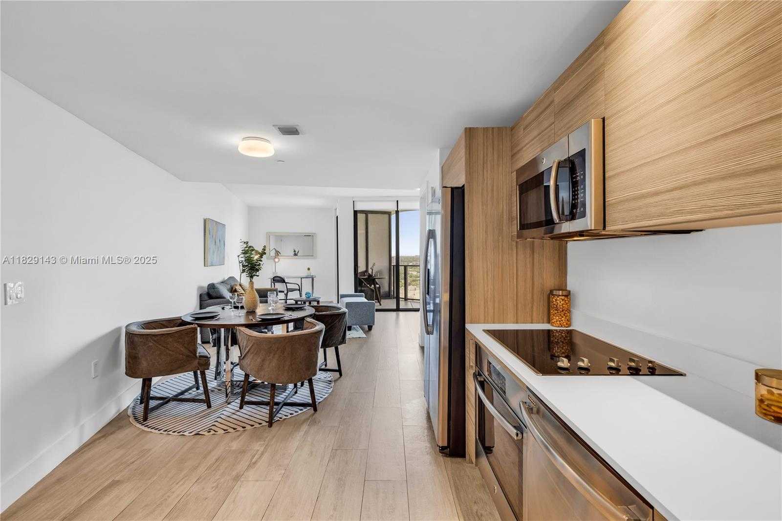 Small Image of 121 NORTH EAST 34TH ST #1514, Miami Number 8