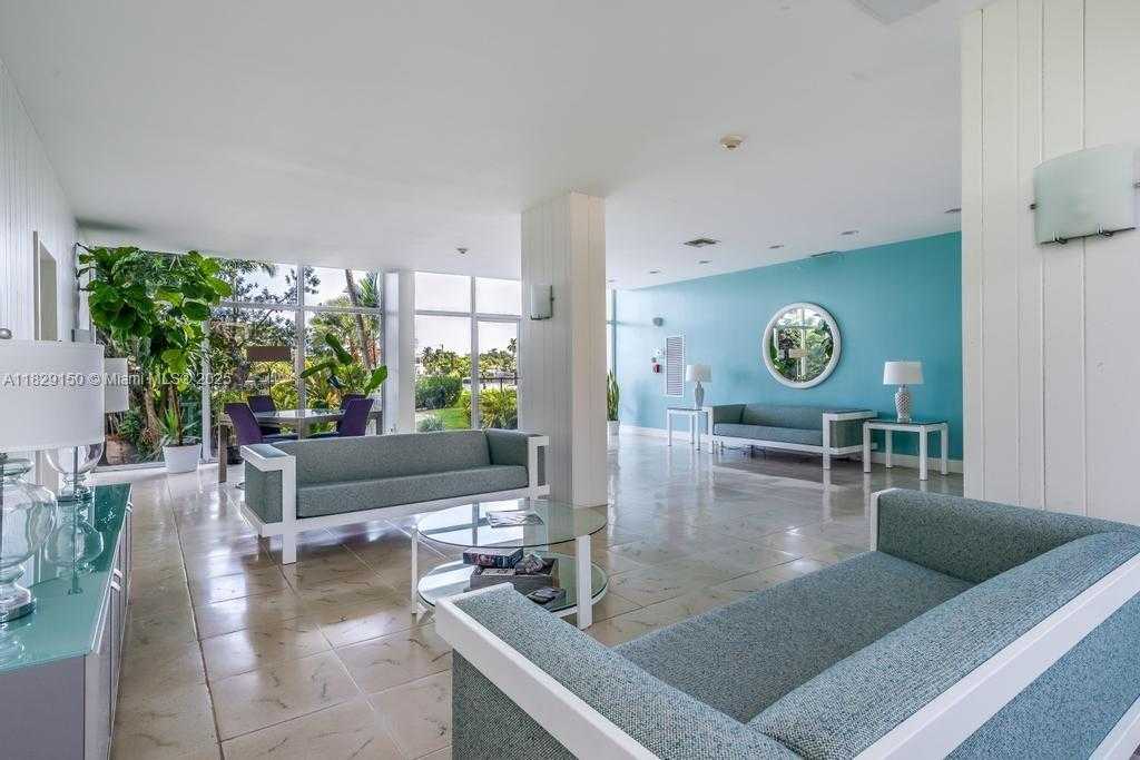 Small Image of 9101 EAST BAY HARBOR DR #705, Bay Harbor Islands Number 34