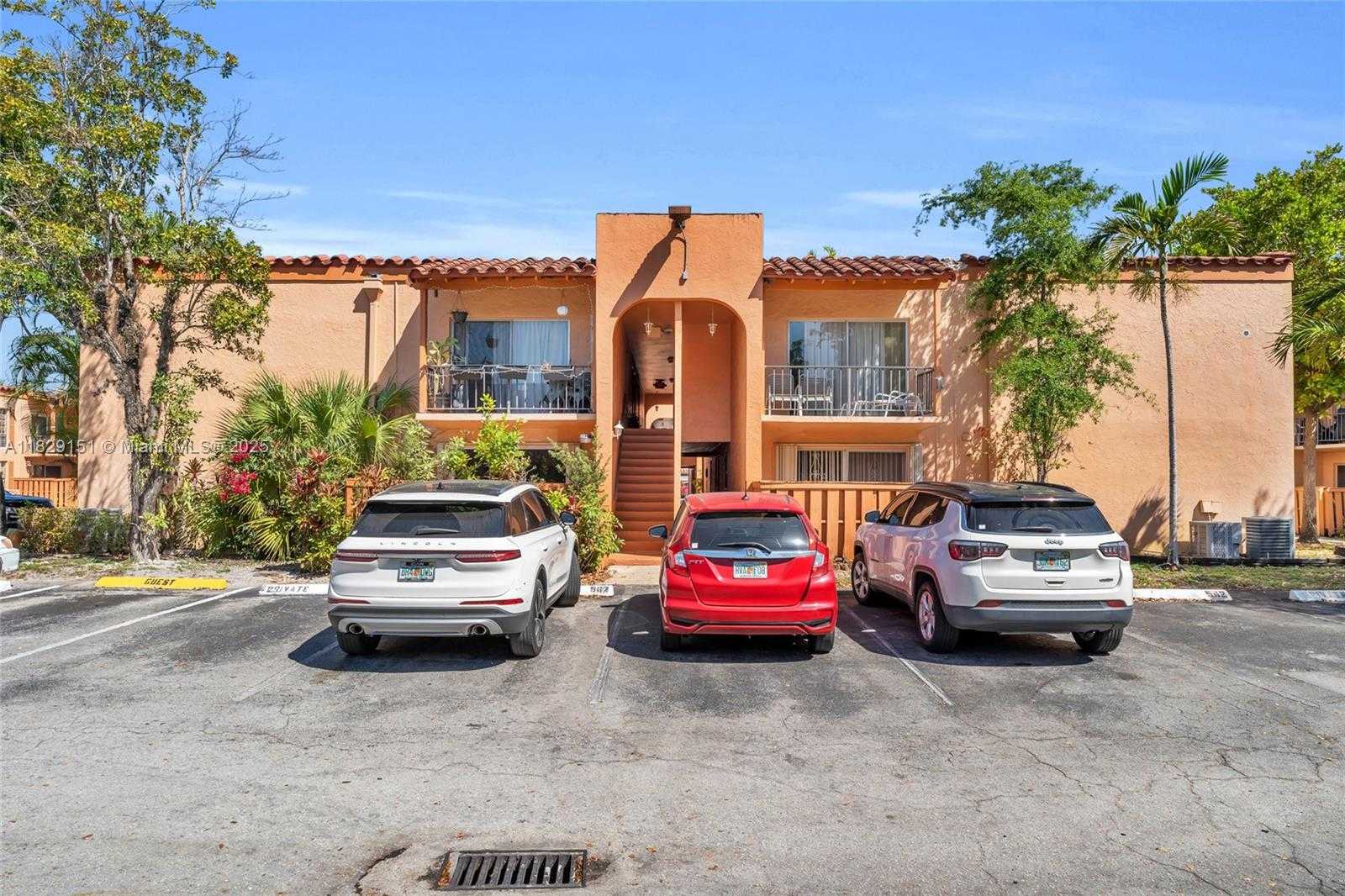 Small Image of 7115 MIAMI LAKES DR #N28, Miami Lakes Number 2