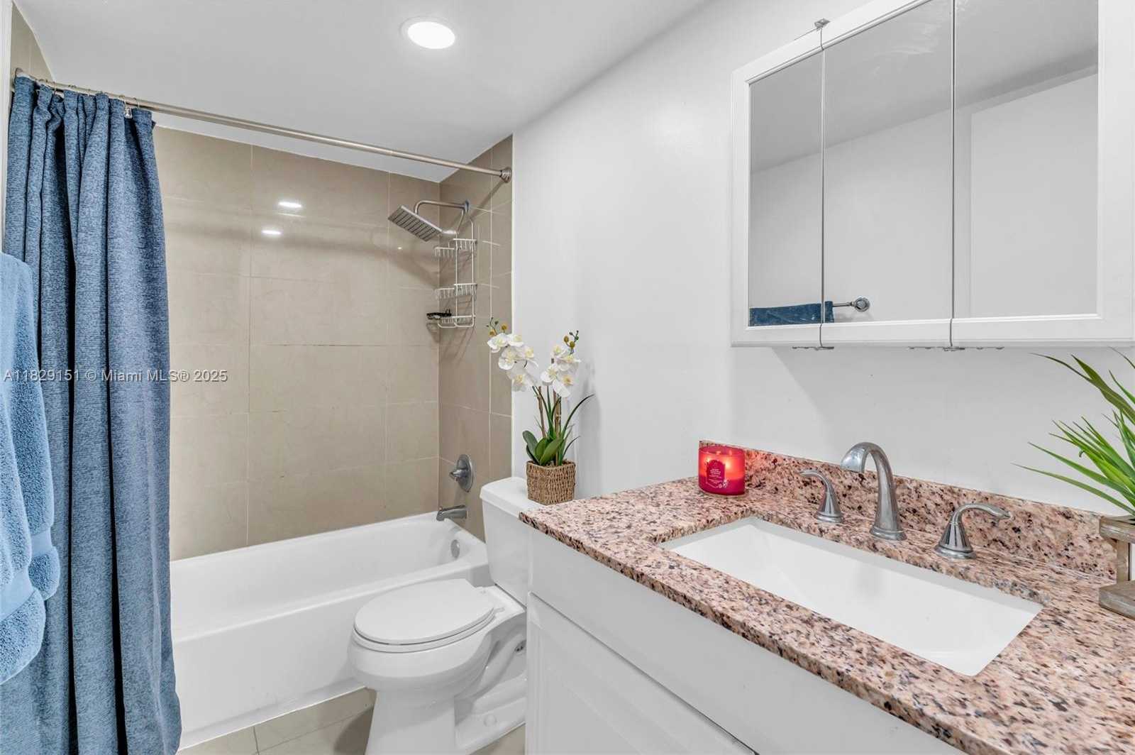 Small Image of 7115 MIAMI LAKES DR #N28, Miami Lakes Number 25
