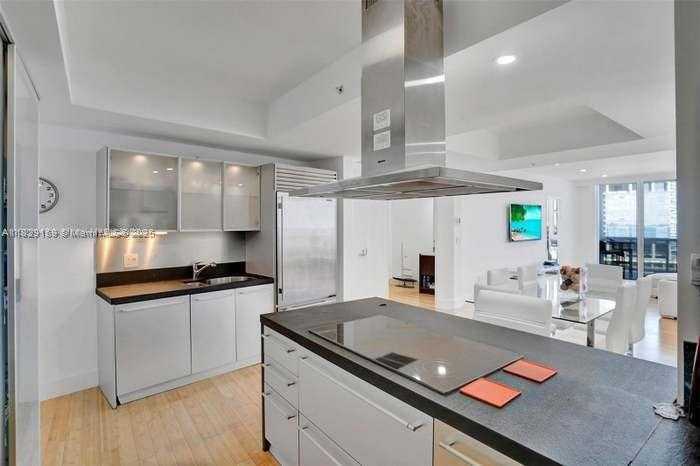 Small Image of 18201 COLLINS AVE #1202, Sunny Isles Beach Number 15