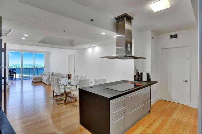 Small Image of 18201 COLLINS AVE #1202, Sunny Isles Beach Number 16