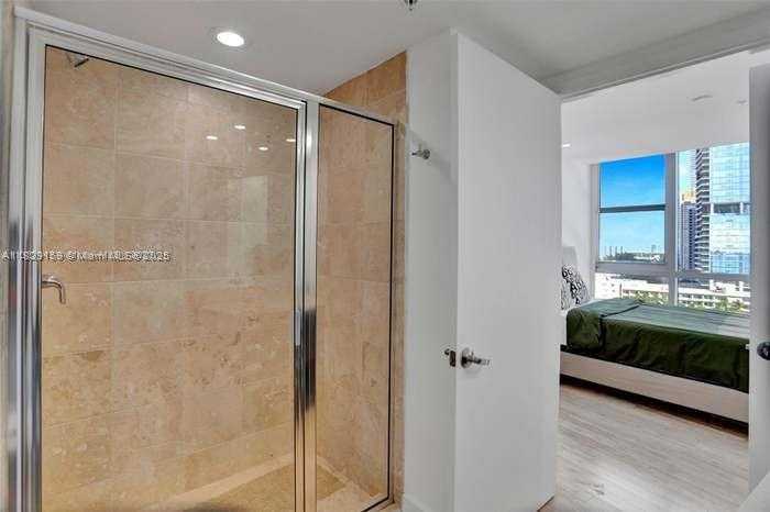 Small Image of 18201 COLLINS AVE #1202, Sunny Isles Beach Number 21