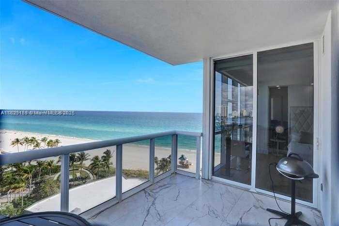 Small Image of 18201 COLLINS AVE #1202, Sunny Isles Beach Number 22