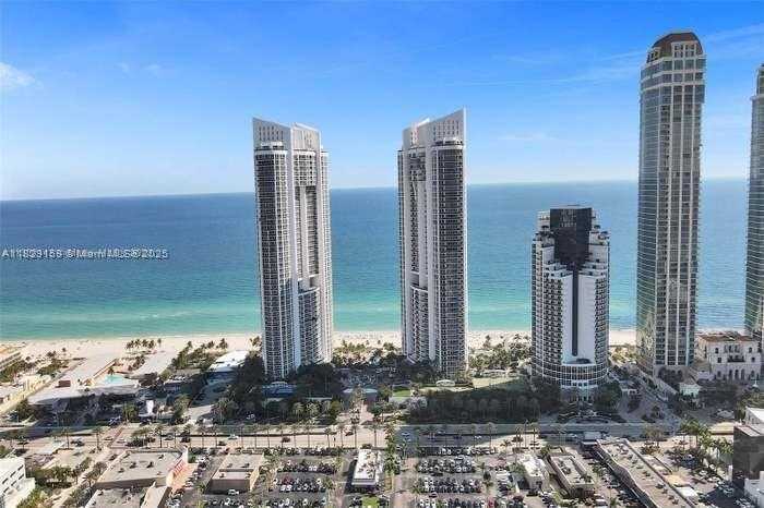Small Image of 18201 COLLINS AVE #1202, Sunny Isles Beach Number 4
