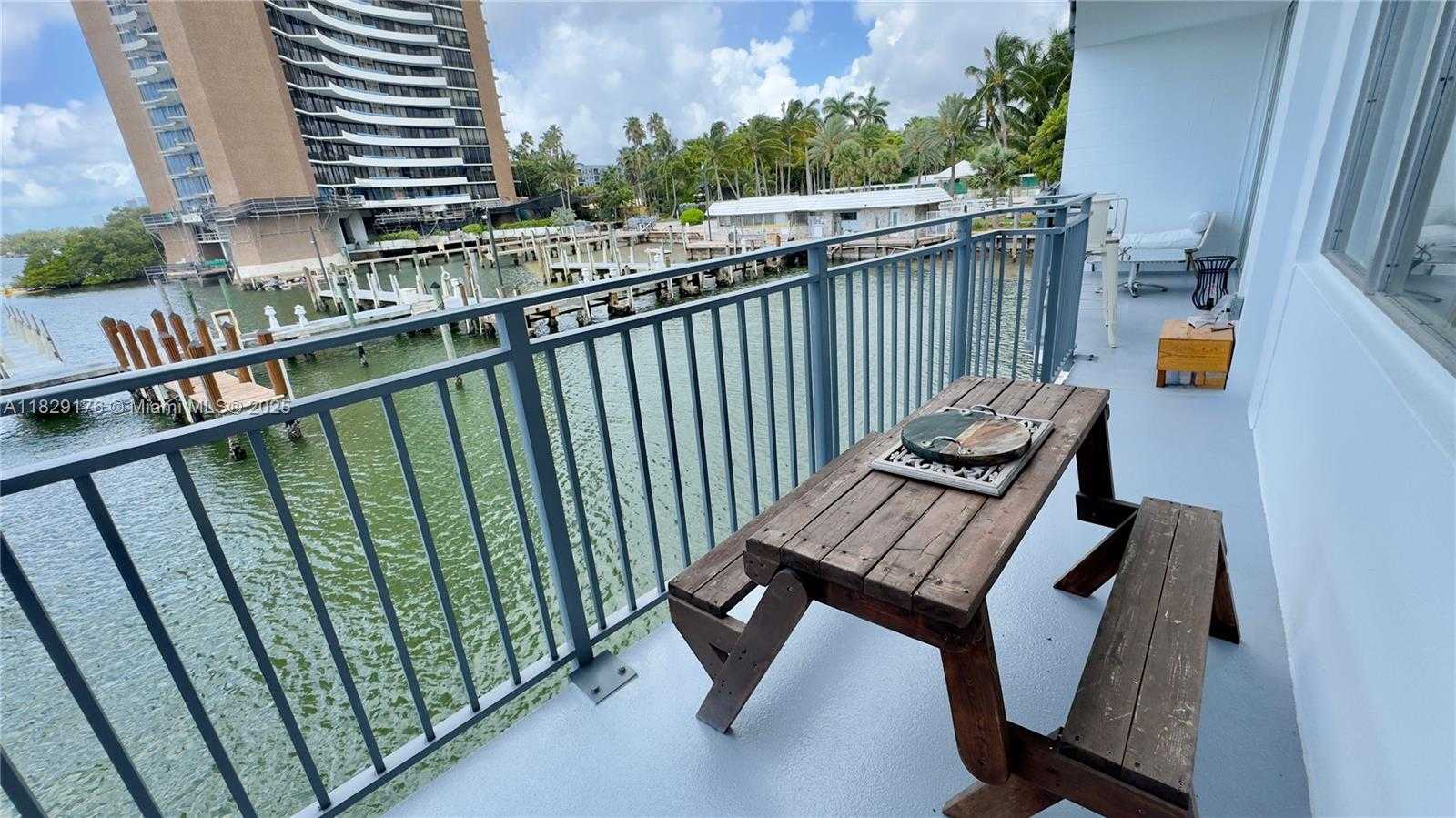 Small Image of 770 NORTH EAST 69TH ST #2E, Miami Number 10