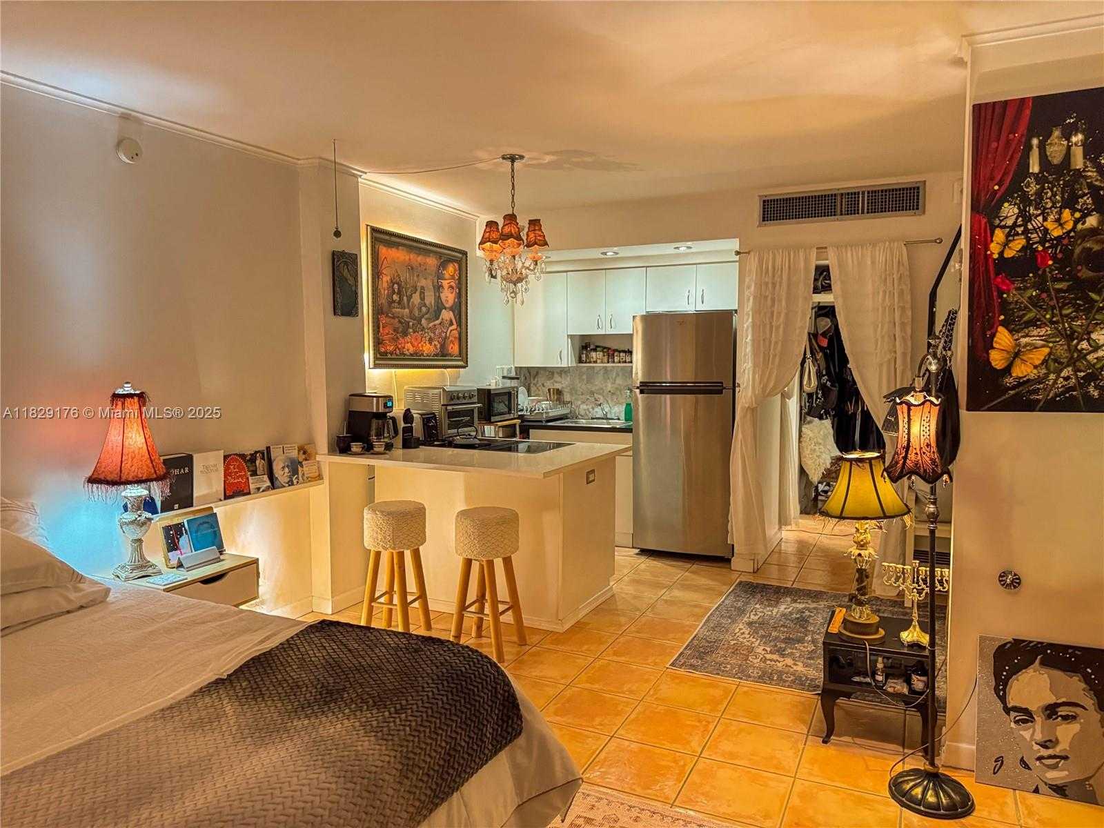 Small Image of 770 NORTH EAST 69TH ST #2E, Miami Number 16