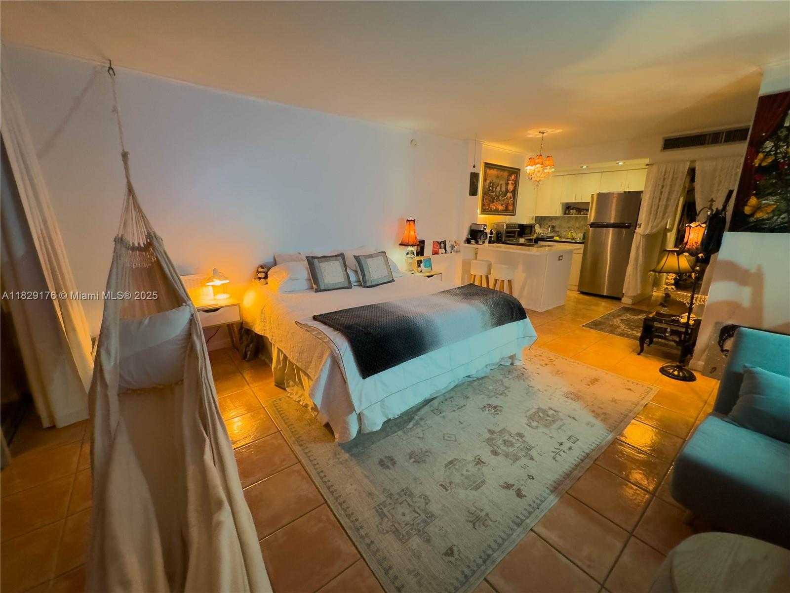 Small Image of 770 NORTH EAST 69TH ST #2E, Miami Number 24