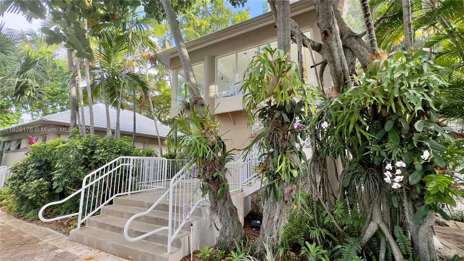 Small Image of 770 NORTH EAST 69TH ST #2E, Miami Number 40