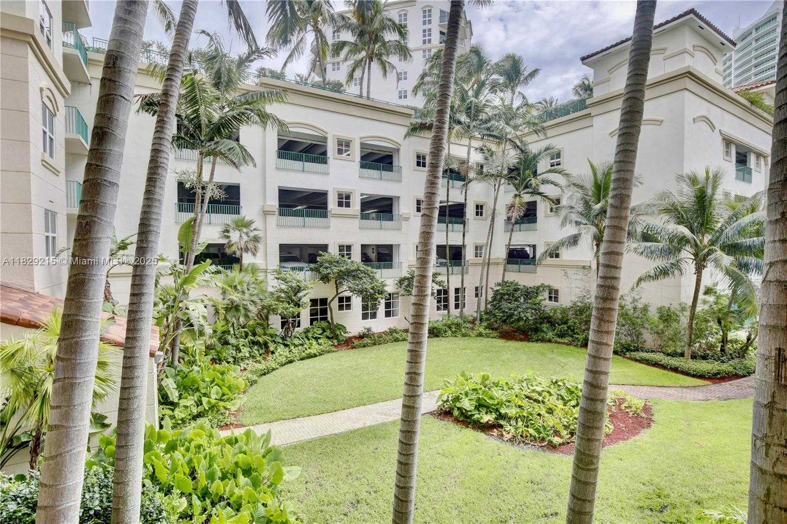 Small Image of 19900 EAST COUNTRY CLUB DR #216, Aventura Number 12
