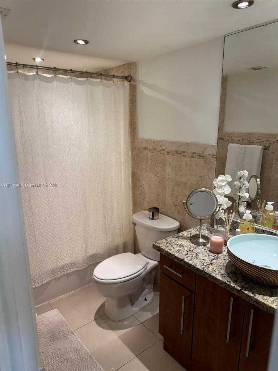 Small Image of 19380 COLLINS AVE #808, Sunny Isles Beach Number 14