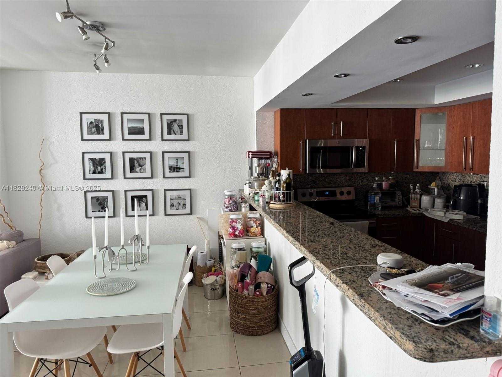 Small Image of 19380 COLLINS AVE #808, Sunny Isles Beach Number 16