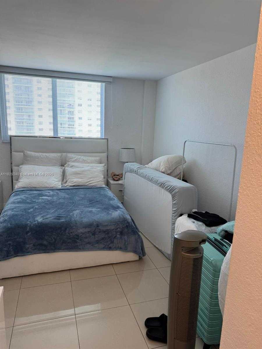 Small Image of 19380 COLLINS AVE #808, Sunny Isles Beach Number 17