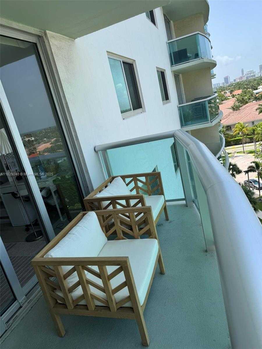 Small Image of 19380 COLLINS AVE #808, Sunny Isles Beach Number 2