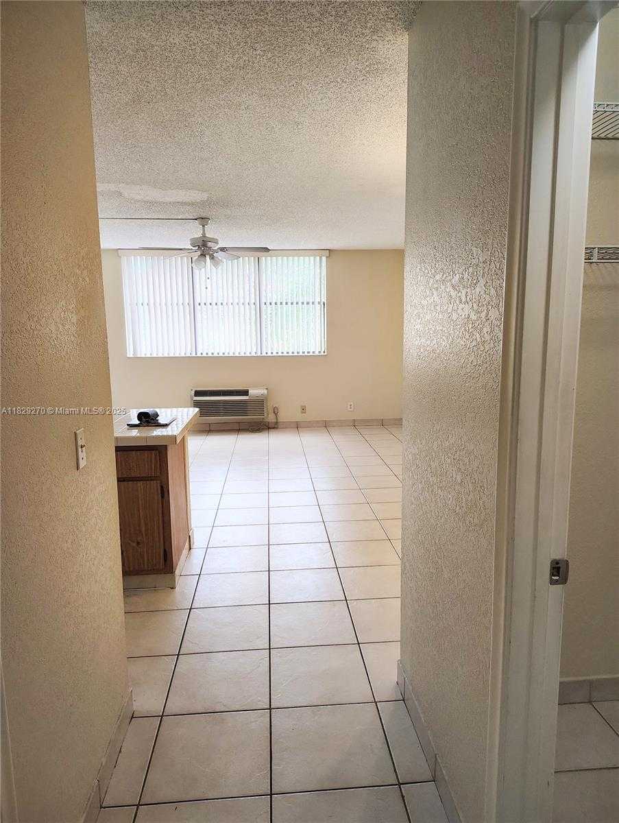 Small Image of 2501 RIVERSIDE DR #202-A, Coral Springs Number 12