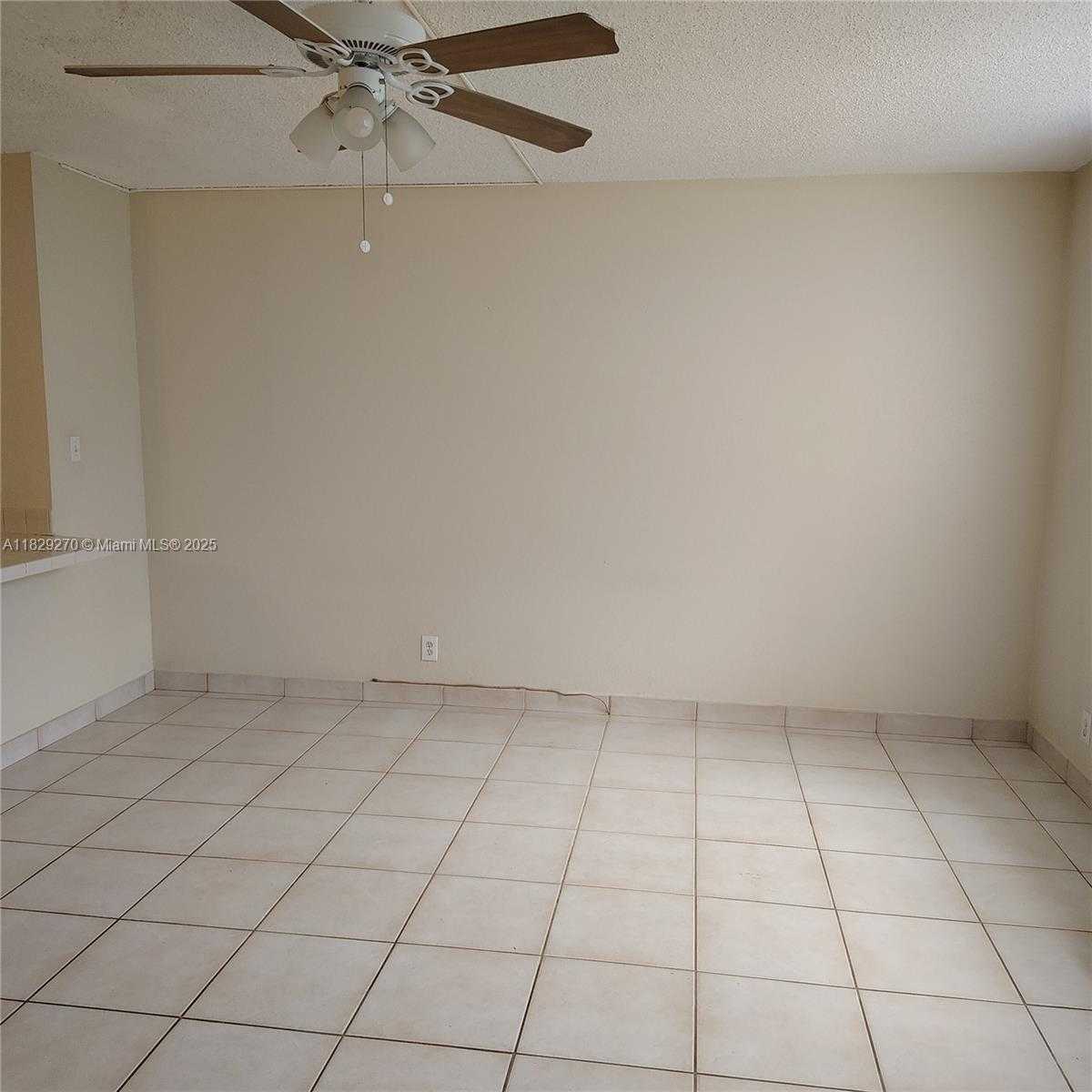 Small Image of 2501 RIVERSIDE DR #202-A, Coral Springs Number 4