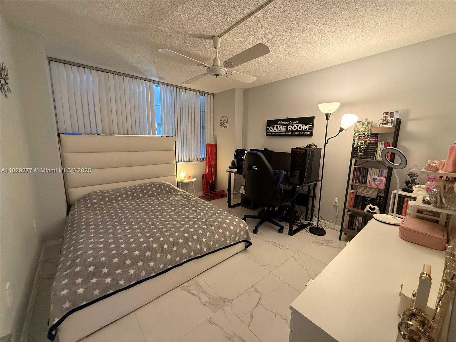 Small Image of 18011 BISCAYNE BLVD #805, Aventura Number 11
