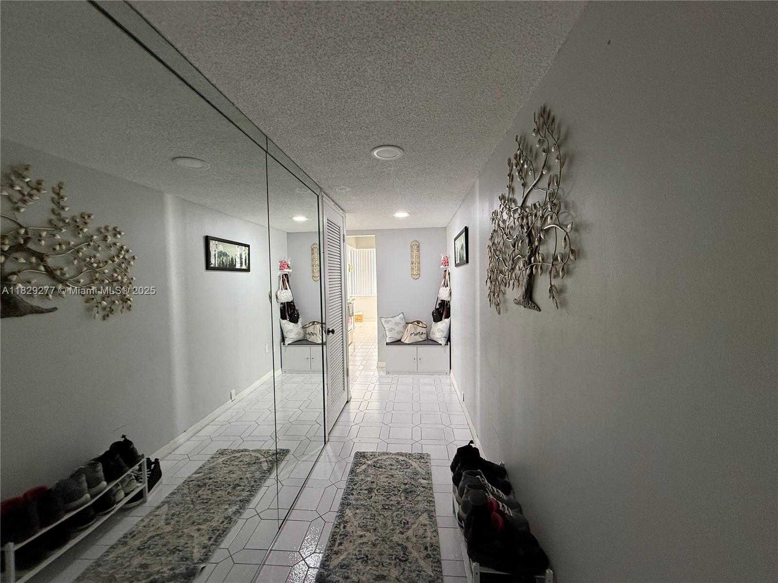 Small Image of 18011 BISCAYNE BLVD #805, Aventura Number 2