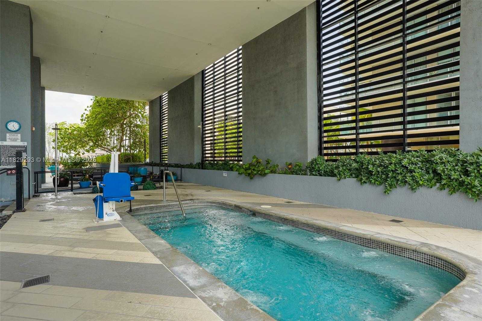 Small Image of 121 NORTH EAST 34TH ST #2711, Miami Number 26